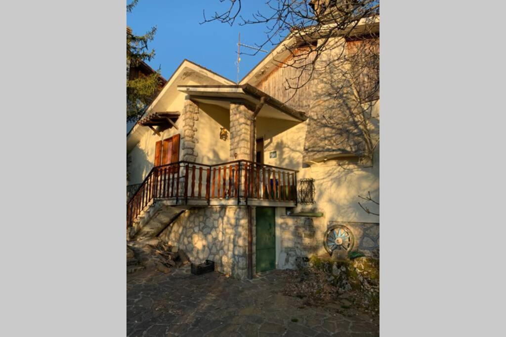 Esclusivo Chalet Immerso Nel Verde 菲莱蒂诺 外观 照片